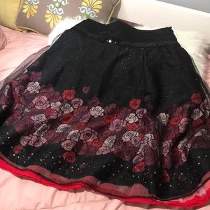 Floral print skirt